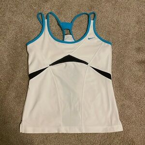 Nike workout tank top